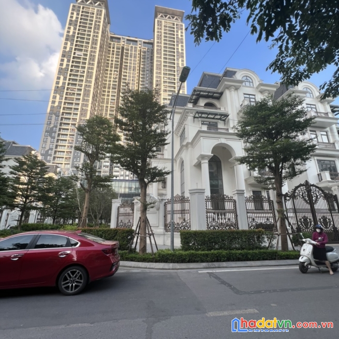 Biệt thự đơn lập đẹp và vip  nhất quận nam từ liêm. nhận nhà