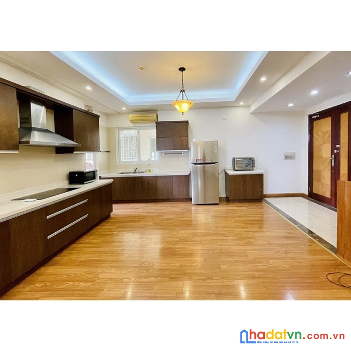 Cho thuê căn góc  toà e5 ciputra