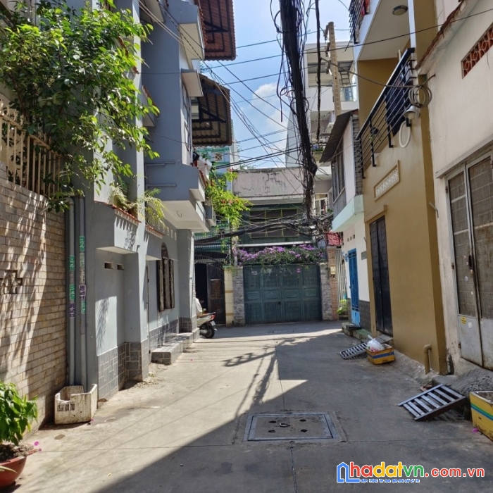 Bán nhà phan văn trị gò vấp 3m x 10m 4 tầng 4 phòng giá 4 tỷ 65 tl ở ngay