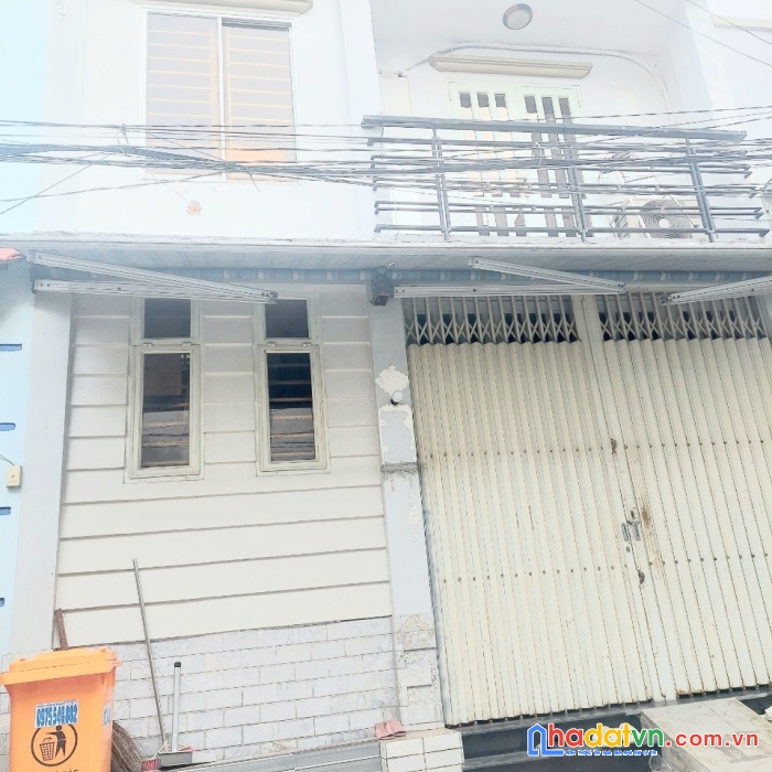 Hxt đổ cửa ngay chợ lê đình cẩn, sát vách tỉnh lộ10, ko huy hoạch lộ giới, ngang hiếm 5.5m, nhà
