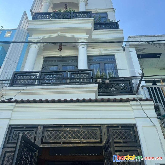 Lên căn biệt thự nhỏ tại quận 12, đường tx52 cho anh chị em đầu tư