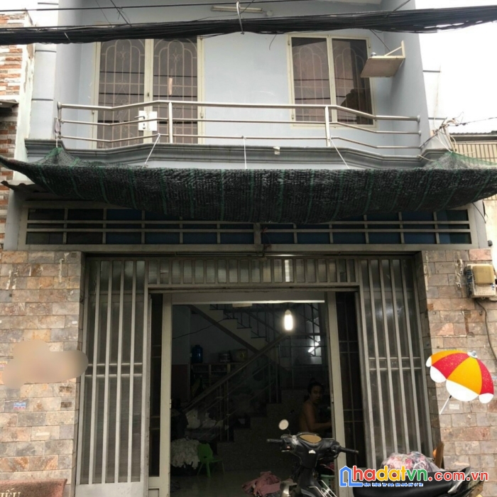 Bán nhà vị trí kinh doanh 40m2 hxh 2tầng giá chỉ 2tyxx