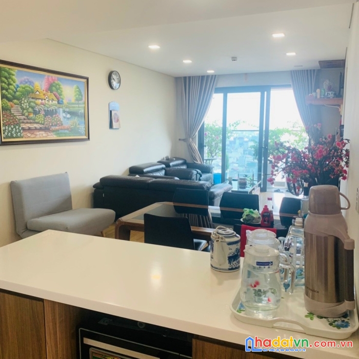 Nhà đẹp ở ngay chung cư rivera park dt 105m 3 pn giá 5.5 tỷ