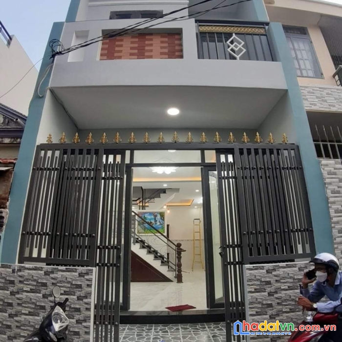 #hẻm xe hơi trần xuân soạn q7 ngang 4x 10 
đúc mới 2 tấm có 4 tỷ hơn.