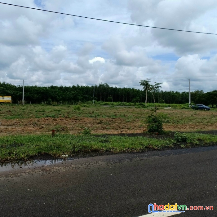 Bán nhanh nền 250m2 thổ cư giá chỉ 500 triệu, đường nhựa trung tâm xã