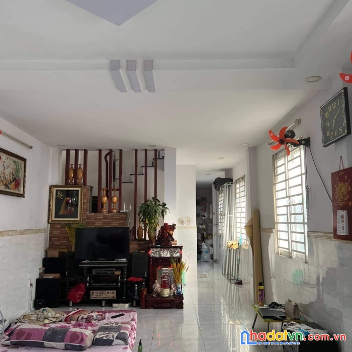 Bán nhà góc 2 mt đường phùng chí kiên, 4x20m, 2 tầng, 4pn, giá 7.5 tỷ (tl)