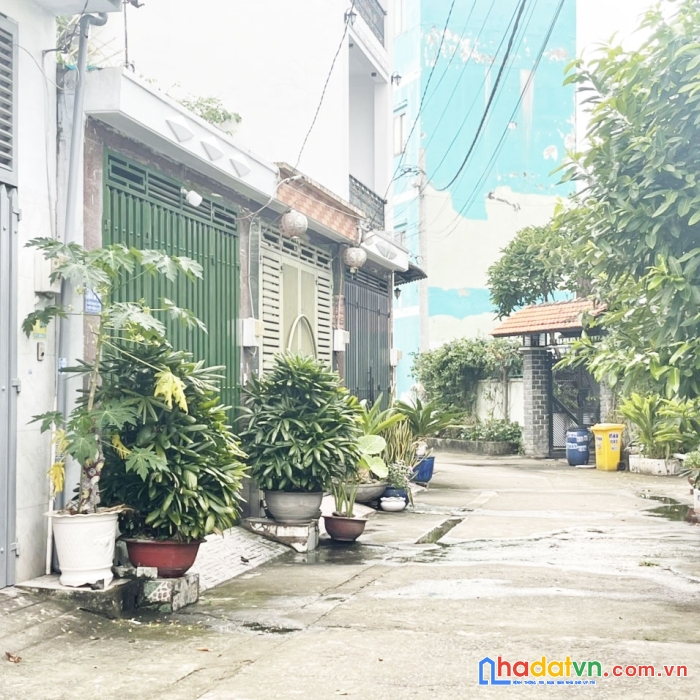 Hơn 110m2, ngang khủng gần 6m - nguyễn ảnh thủ quận 12 - sẵn dòng tiền với 6 phòng trọ full. giá