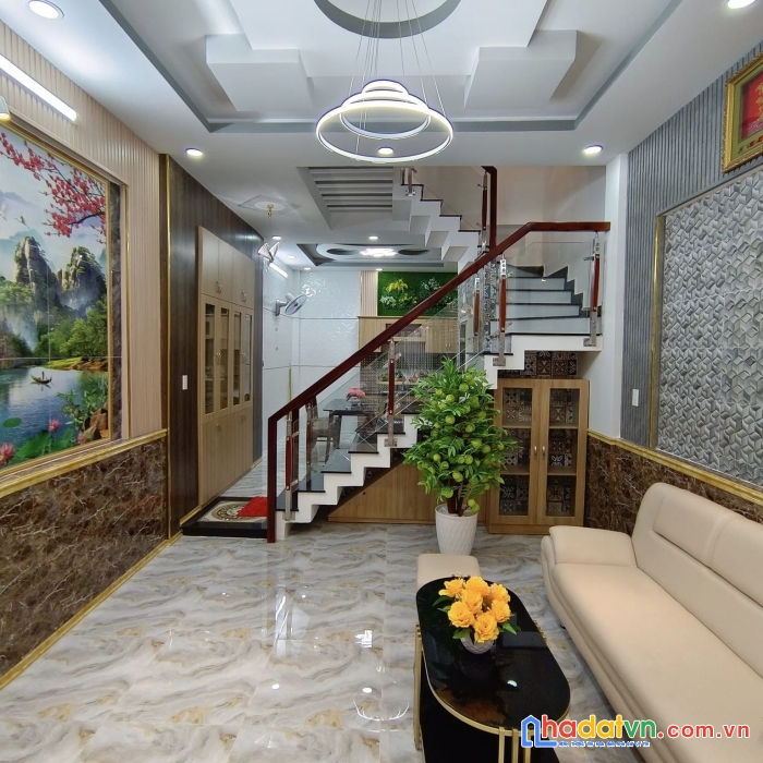 4.9 tỷ, bán nhà lê trực, 4 lầu, 4 phòng ngủ