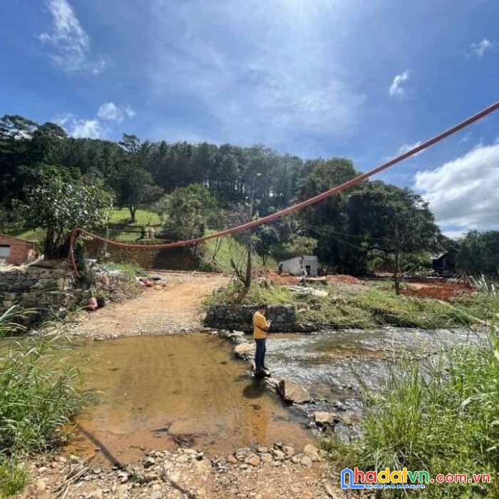 Bán 500m2 đất phường 10 đà lạt chỉ 2,3 tỷ view đẹp suối chảy quanh năm