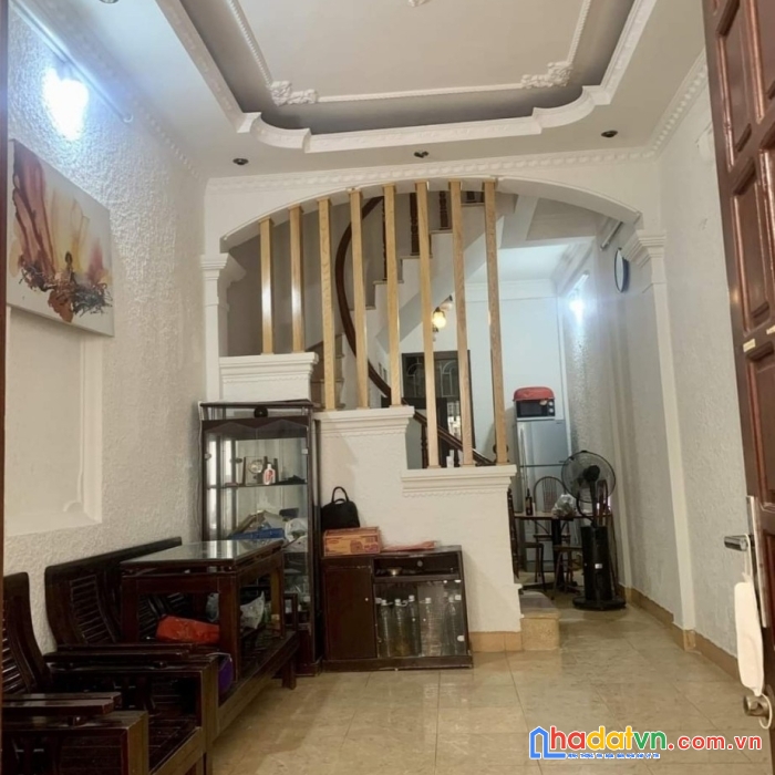 Bán nhà, nhỉnh 2 tỷ, nguyễn an ninh, lô góc, mới đẹp quận hoàng mai,