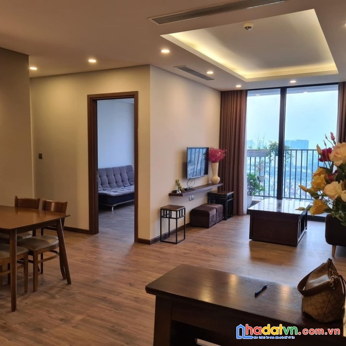 Bán căn hộ toà ct3 mặt đường dương đình nghệ: 120m2,3 ngủ, giá hơn 3 tỷ.lh: 0949035102