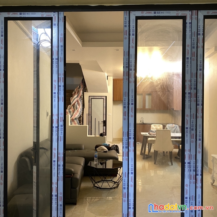 Cho thuê nhà 3 tầng 1 tum 50m2, đầy đủ nội thất chỉ dọn vào ở xuân đỉnh - hà nội