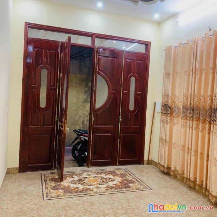 Bán nhà lô góc phố trường chinh 38/41m 4 tầng mt4.9. giá: 4.2 tỷ