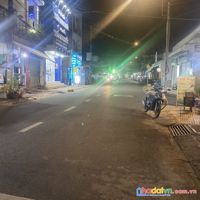 Mặt tiền ngộp hoàng hữu nam ngay bxmđ, gần chợ.dt 79m2. giá 3.3 tỷ.