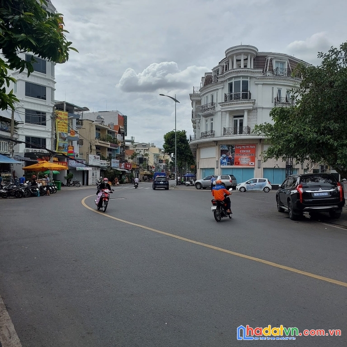 Nhà mặt tiền sầm uất trần thị nghỉ p7 gò vấp ngang5m dt80m giá 17tỷ tl