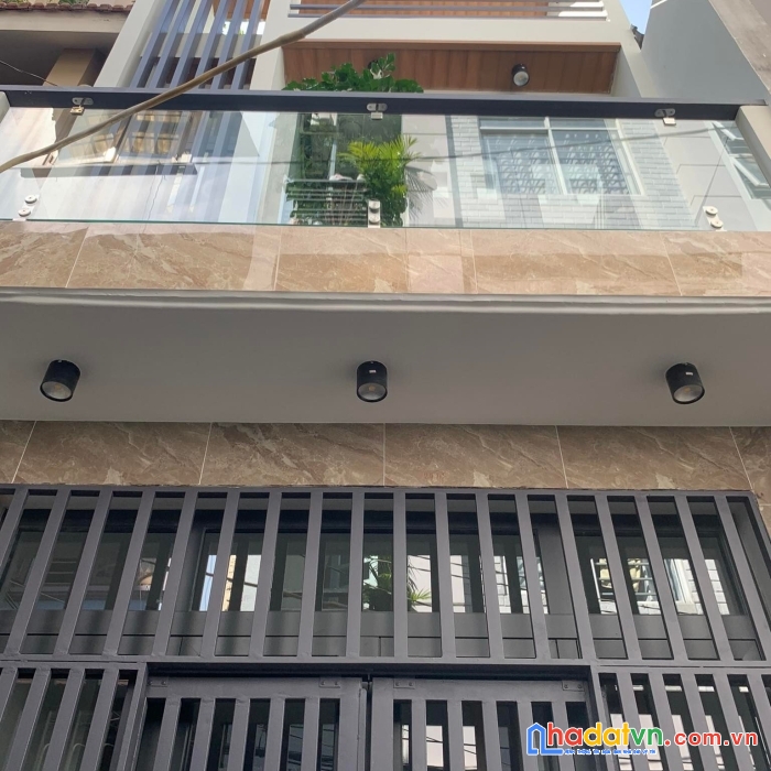 Nhà hxh lê trực bình thạnh giá 5 tỷ