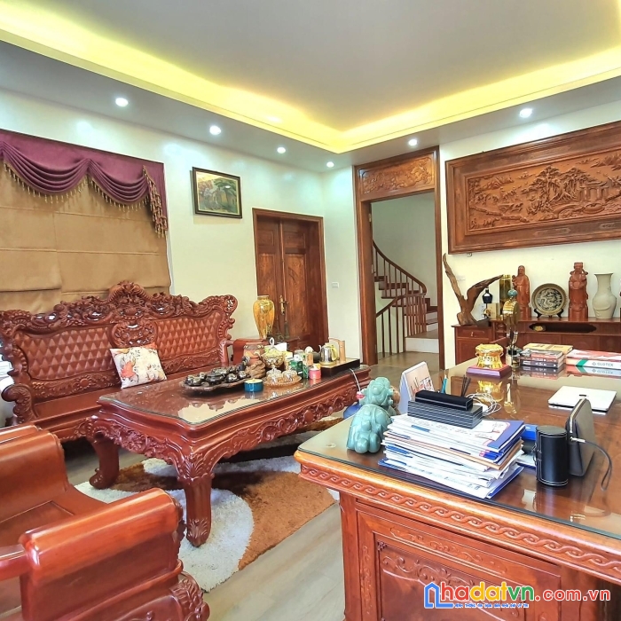 Bán nhà âu cơ tây hồ, 72m2, 3 tầng, ô tô tránh, 2 thoáng, 12 tỷ.