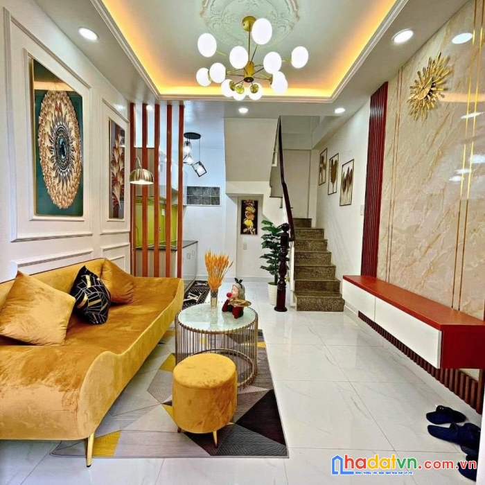 Bán nhà mới đẹp hẻm xe hơi ở ngay bà hom quận 6, giá chỉ 2.5 tỷ!