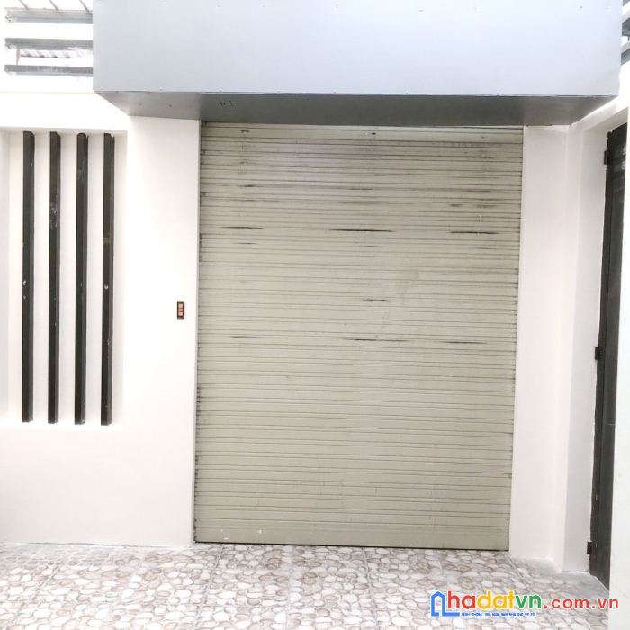 Nhà mới cho thuê sát chỗ đậu ôtô dương bá trạc p1q8