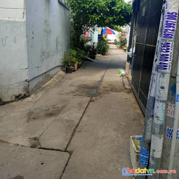 Bán nhà đướng nguyễn sơn ,hẻm xe tảin,51m2 ,chỉ 5,9tyr