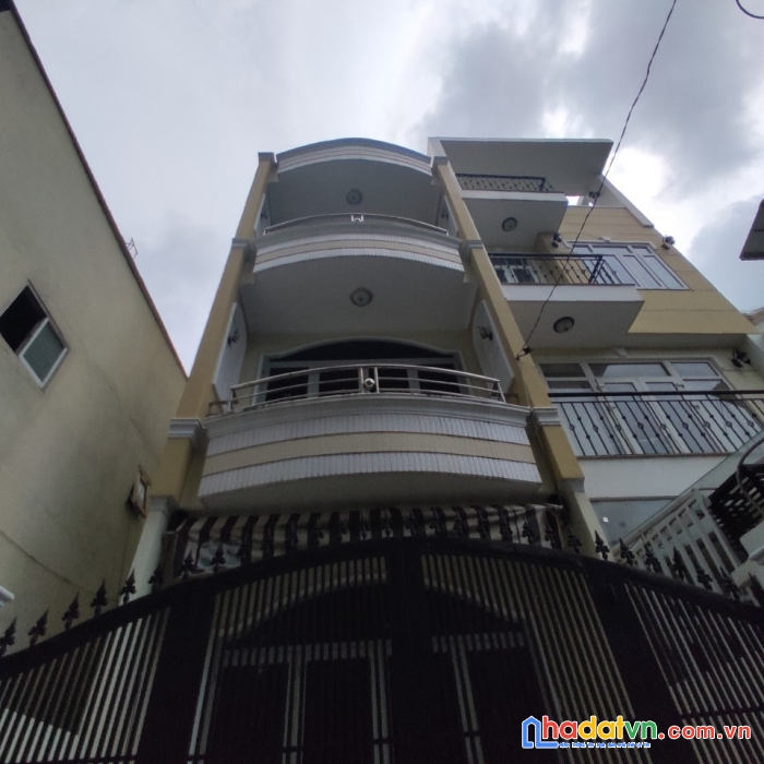 Bán trước tết - 104m2 - nở hậu - 3 tầng - 8 phòng ngủ - chỉ 7.9 tỷ