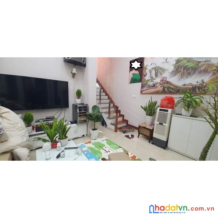 Giảm sâu nhà ngõ 2 quang trung, sát kđt ngô thì nhậm, chợ bông đỏ to rộng 5 tầng ở sướng chỉ 4,95