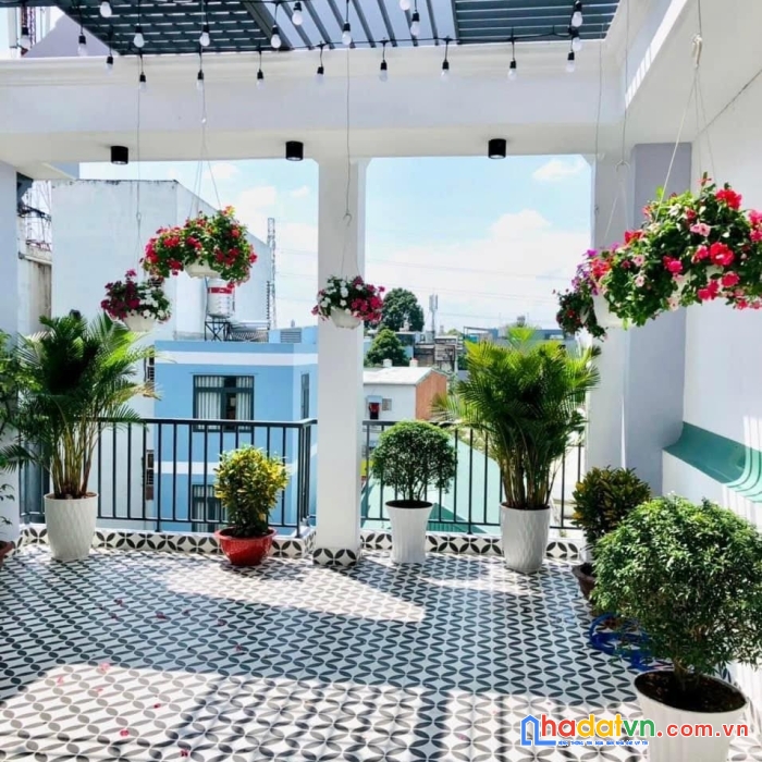 Bán gấp nhà đẹp hxt quang trung 80m2 nhỉnh 9 tỷ, 100tr/m2, 4 lầu btct.