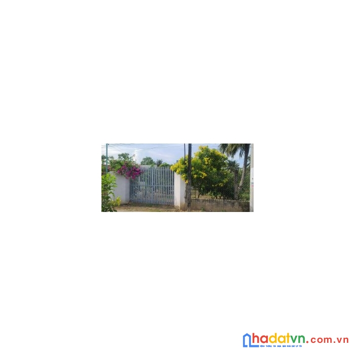 Chính chủ cần bán đất nền và căn nhà cấp 4 vị trí đẹp tại tiền giang