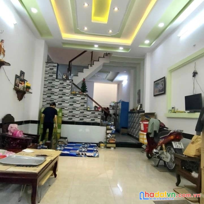 Nhà đẹp ở ngay - tân chánh hiệp q12, 65m2, 2 tầng btct, gần hiệp thành city.