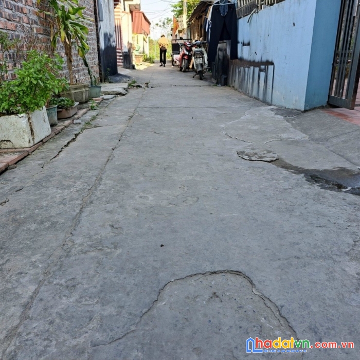 Chính chủ cần bán căn góc số 10 góc tầng cao tại hoàng mai, hà nội.