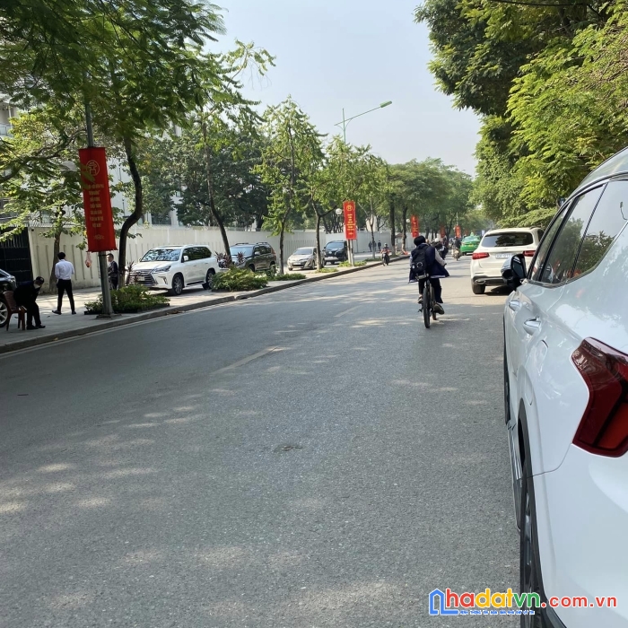 Bán nhà mặt phố vạn phúc 112m2 - đoạn giữa liễu giai - vạn bảo - một mặt phố - một mặt ngõ – kinh