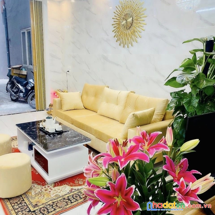 Nhà đẹp, gần ô tô triều khúc thanh xuân. 35mx3t. giá 3,6 tỷ.