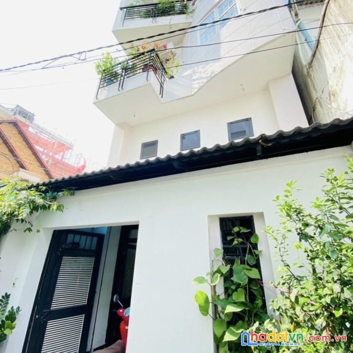 Bán nhà đường út tịch, phường 4, quận tân bình, 5 x 14.5m, 5 tầng.