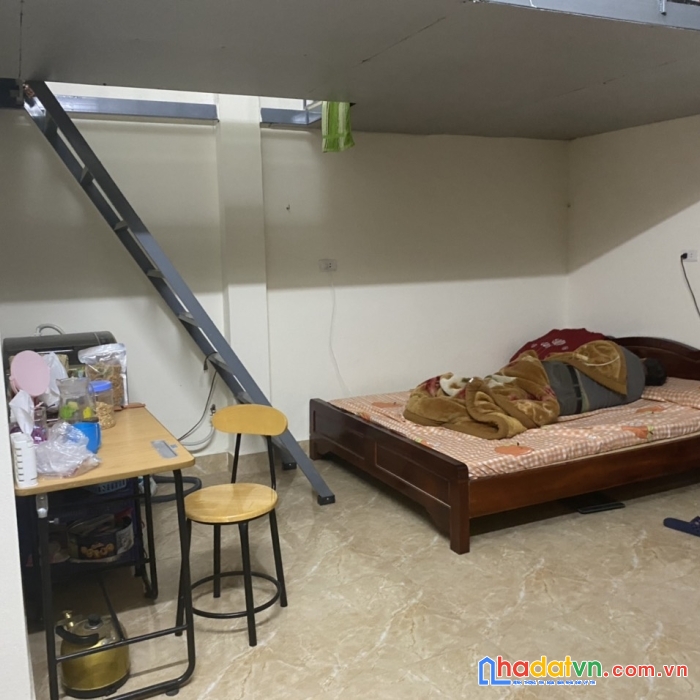 Mình cần nhượng lại phòng ở đầu ngõ 46 ngọc hồi