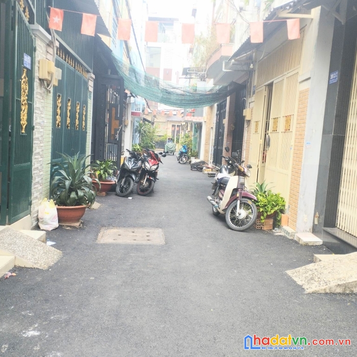 Bán nhà hẻm thông, p.6 tân bình, 42m2, 3 phòng ngủ, giá 3.55 tỷ.