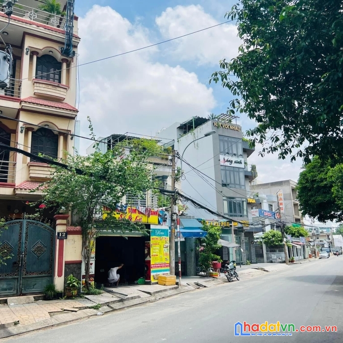Bán nhà biệt thự 2mt hẻm 10m cộng hoà - etown, dt: 7x21m, 4 tầng, 19.8 tỷ