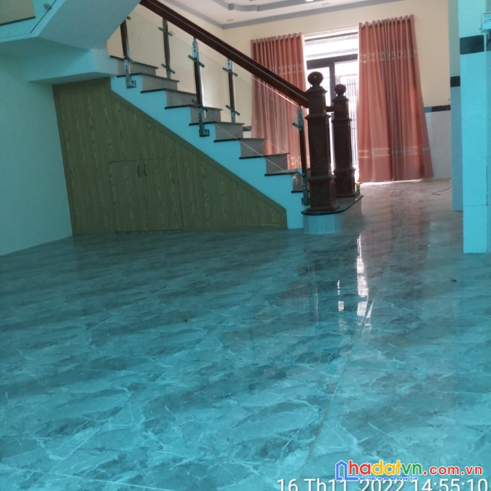 Nhà 1 trệt 2 lầu tân uyên giá rẻ 