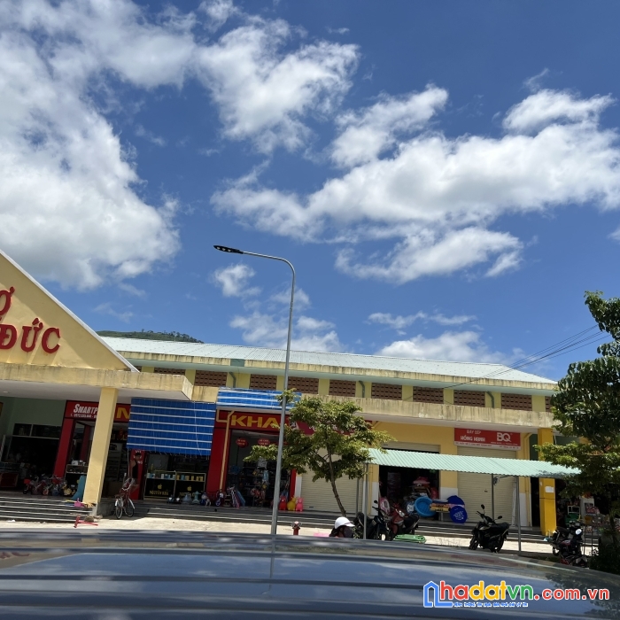 Chính chủ cần bán 1 số sản phẩm mặt tiền phố chợ khâm đức, phước sơn.