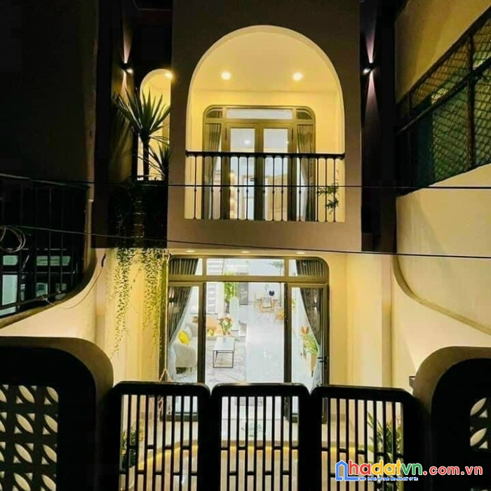Nhà lầu siêu đẹp, siêu sang trung tâm p.trảng dài chỉ 3ty590