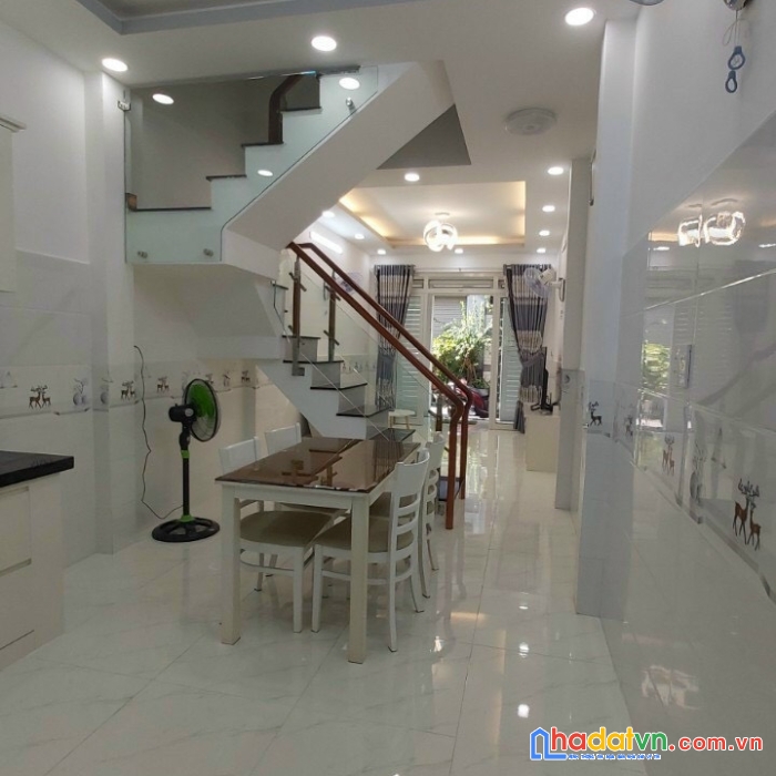 (phú nhuận) nhà đẹp, trần hữu trang, 3.5 x 12m, 2pn, chỉ 4.7 tỷ