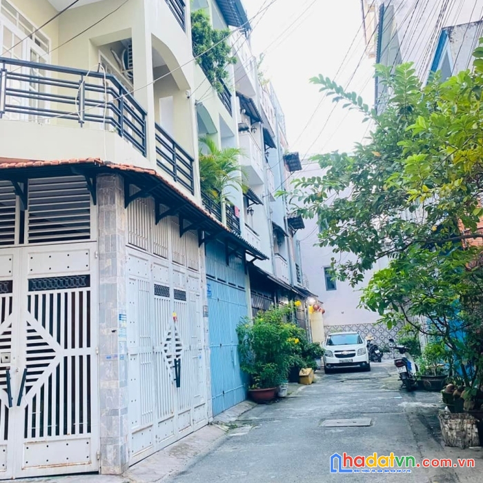 Ngộp - 3 tầng 4 x 13 hẻm ô tô phạm văn chiêu p14 gò vấp - chỉ 5tỷ5
