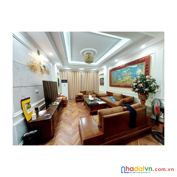 Bán gấp nhà thịnh quang, đống đa, 85m2x4t, 5pn, 2 mặt ngõ giá 5.8 tỷ