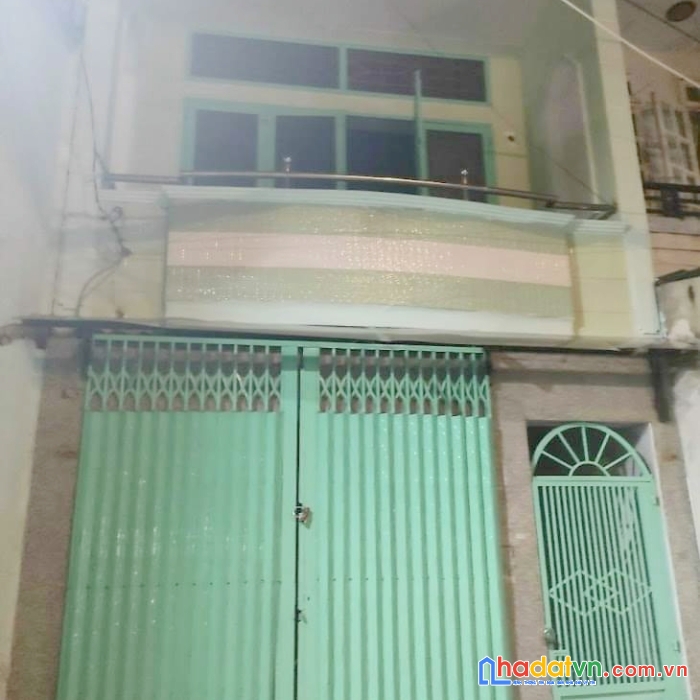 Hxt thông, ngay vòng xoay an lạc, gần tên lửa, aeon, vừa ở vừa buôn bán, 5phòng cho thuê, sổ