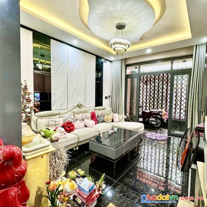 Bán nhà  mặt tiền 3 căn tân phú, lê trọng tấn, 3 tầng, 90m2 nhỉnh 11 tỷ.