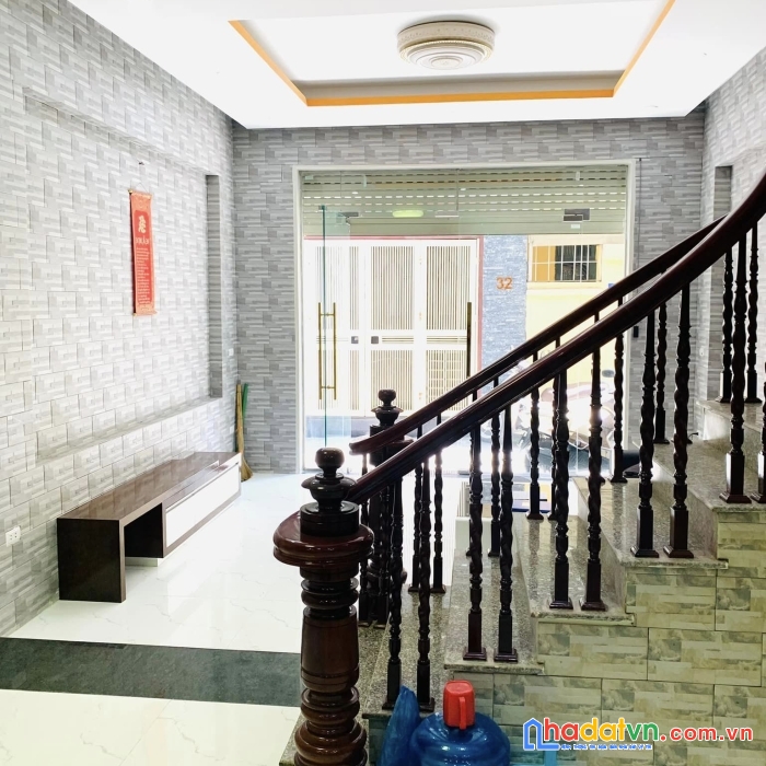 Nhà minh khai hộ khẩu đón tết quận hai bà trưng dt28m2 - 4 tầng - 2,38 tỷ