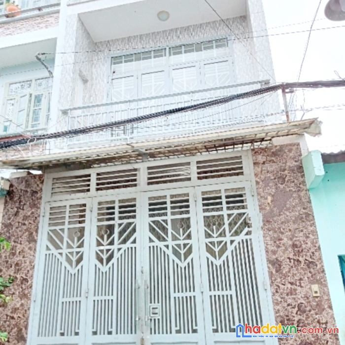 Nhà cho thuê nc hxh phạm hùng p4.q8 12 triệu/tháng