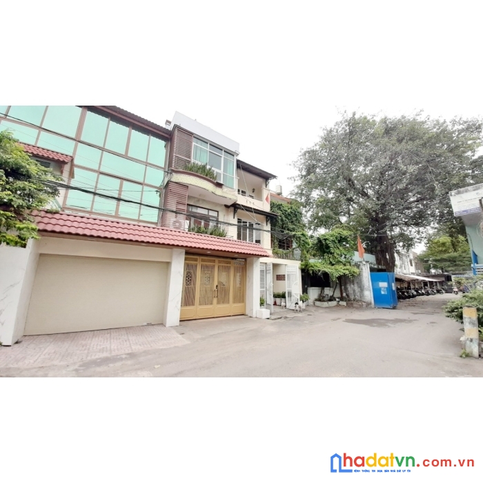 Nhà 3 tầng hẻm 12m hưng phú p8q8. giá 13tỷ tl