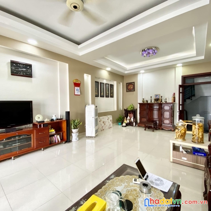 Khu vip tân sơn nhì, tân phú,110m2, ngang 5m, hẻm xe tải thông,nhà mới 4 tầng ở ngay.