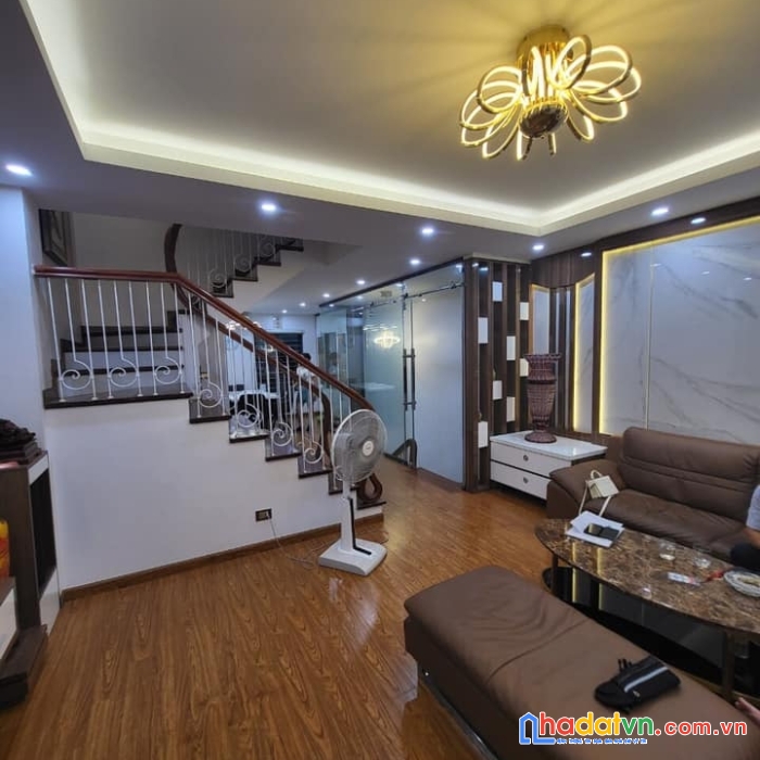 Lacasta văn phú, 2 mặt phố, đẹp như cung điện, tặng full nội thất, 80mx4t giá 17 tỷ