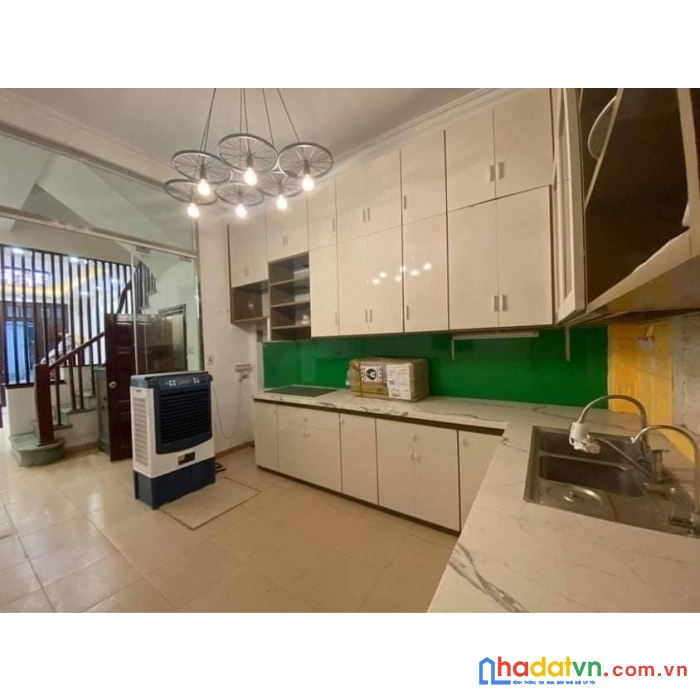 Cực hiếm chiến thắng la khê ngõ to rộng 4m, m t 5,6m nhà vuông đẹp,ô tô vào nhà 40m2, chỉ 4,2  tỷ.